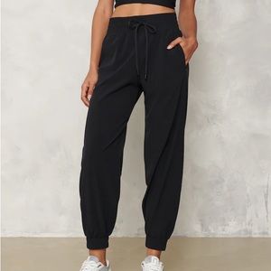 Abercrombie & Fitch YPB motionTEK Jogger